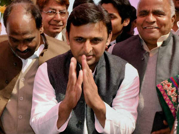 Akhilesh Yadav become true chief minister after Cabinet reshuffle Akhilesh Yadav become true chief minister after Cabinet reshuffle