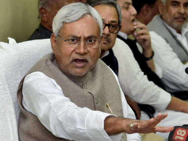 बाद में नीतीश कुमार ने अपने बयान पर दी सफाई