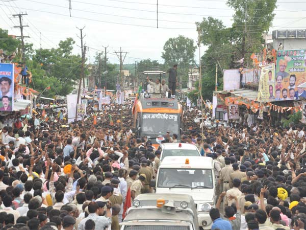 जनआशीर्वाद यात्रा की झलकियां-2