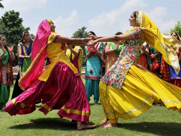 तीज फेस्टिवल