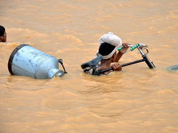 मानेर के हल्‍दी छपरा में 