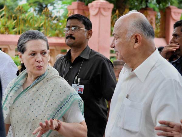 क्या सोनिया सदन को गंभीरता से लेती है?