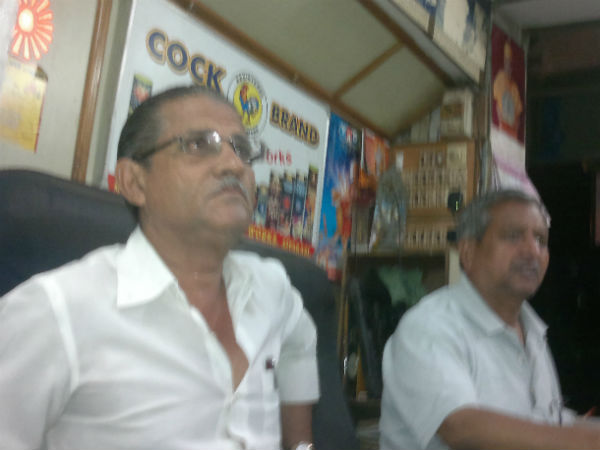 व्यावसायिक सम्बंध बना मित्रता