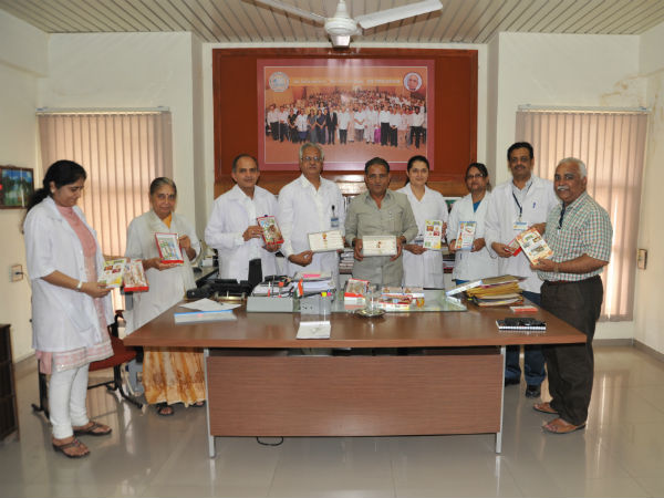 कैंसर अस्पताल में राखी