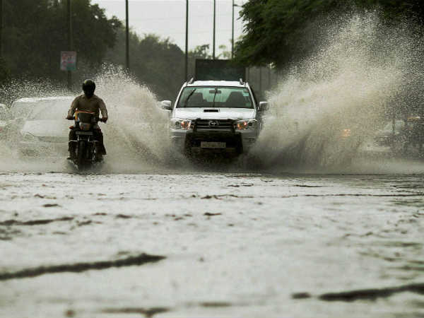 दिल्‍ली में बारिश
