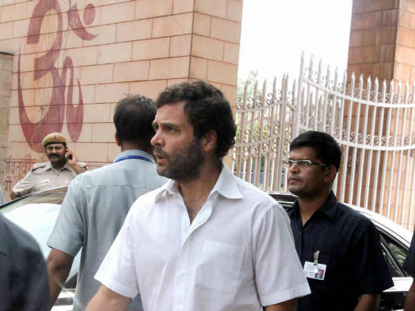 आरएसएस और विहिप आतंकी संगठन