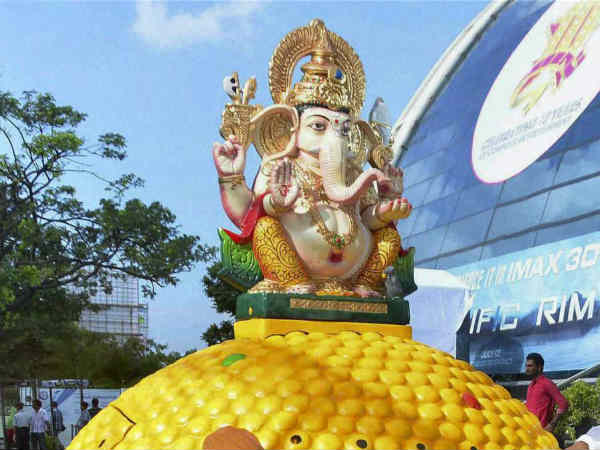 लड्डू कार लड्डू कार