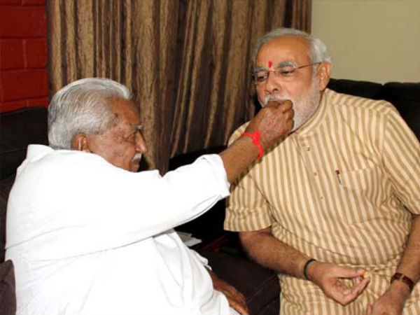 लकीर पीटने वाले पिटे