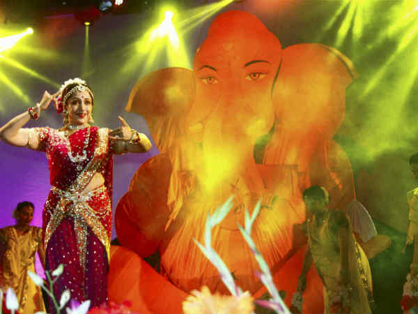 हेमा मालिनी