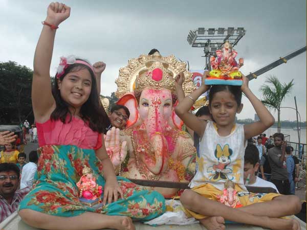बच्‍चों में उत्‍साह 