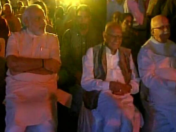 पासे सभी पलट गए