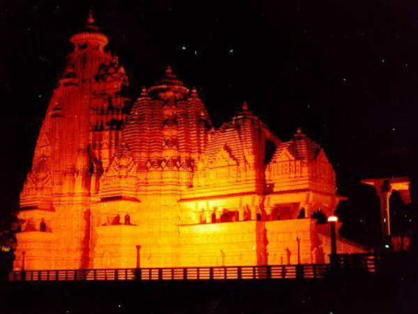 लक्ष्‍मी मंदिर 