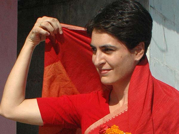 विवादों में पति राबर्ट वाड्रा