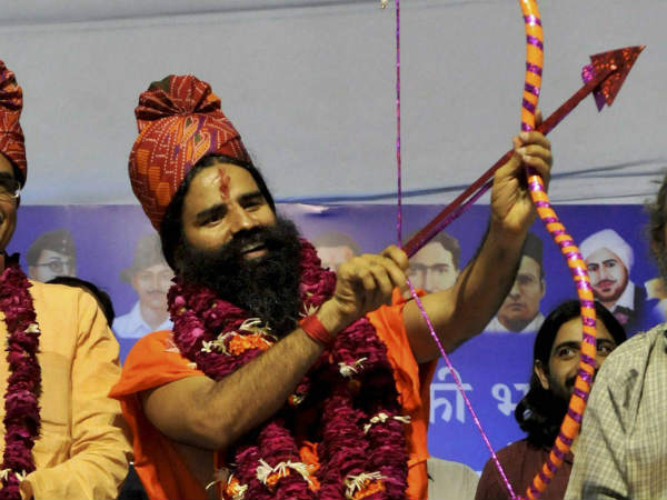 भाजपा से आयोग वसूलेगा रामदेव पर हुआ खर्च