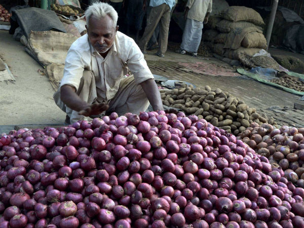 लाल हुए प्याज-टमाटर