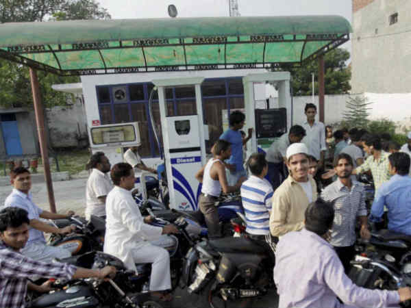 सरकारी खजाने पर 10500 करोड़ रुपये का अतरिक्त बोझ सरकारी खजाने पर 10500 करोड़ रुपये का अतरिक्त बोझ