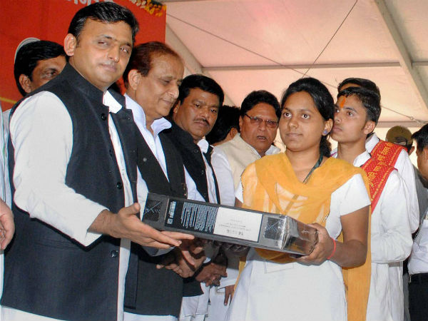 Akhilesh Yadav Akhilesh Yadav