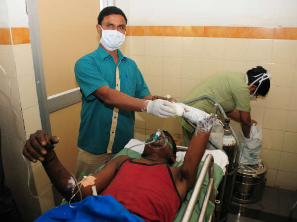 वाल्वो बस