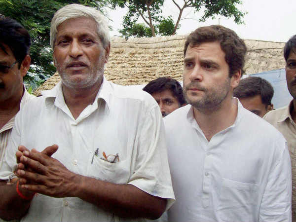 हर कोई जानता है गांधी परिवार को