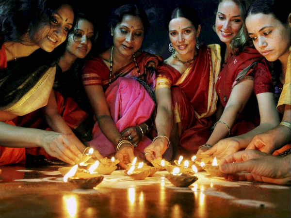 पांचों दिनों में घर में शांति बनाए रखें