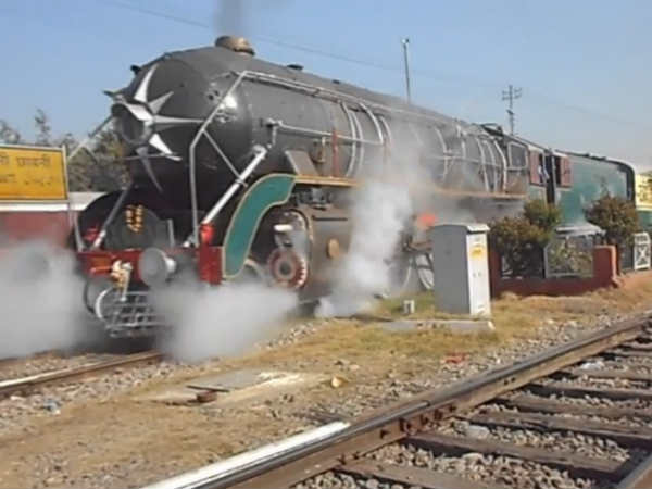2012 में हुई इंजन की मरम्मत 2012 में हुई इंजन की मरम्मत