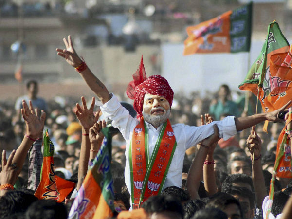 महंगाई का 'म' तक नहीं बोलती कांग्रेस