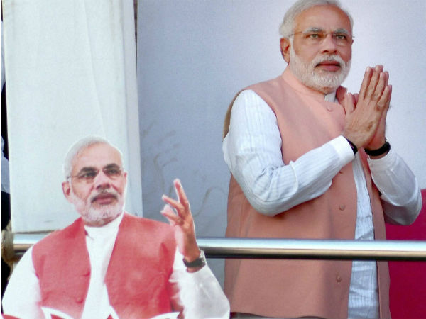 पानी के टैंकर का काला धंधा करती है कांग्रेस