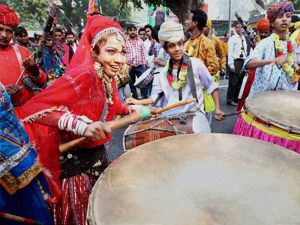 दिल्‍ली में कांग्रेस हथप्रभ