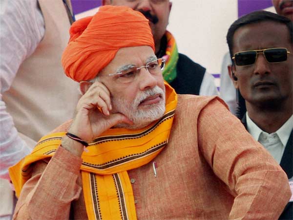 नरेंद्र मोदी