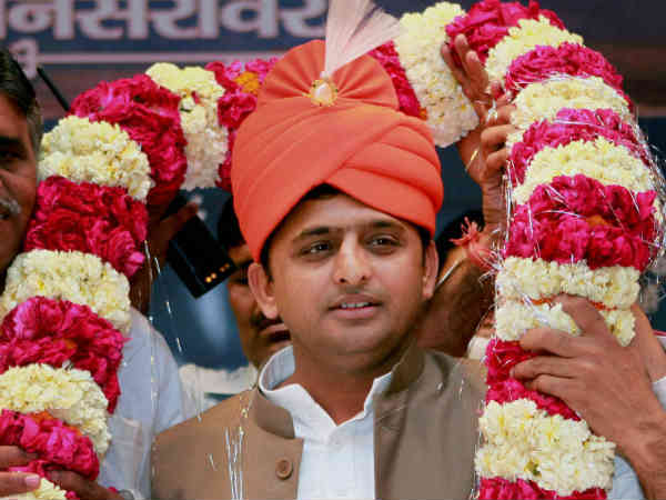 अखिलेश यादव