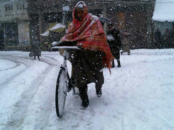 बर्फबारी