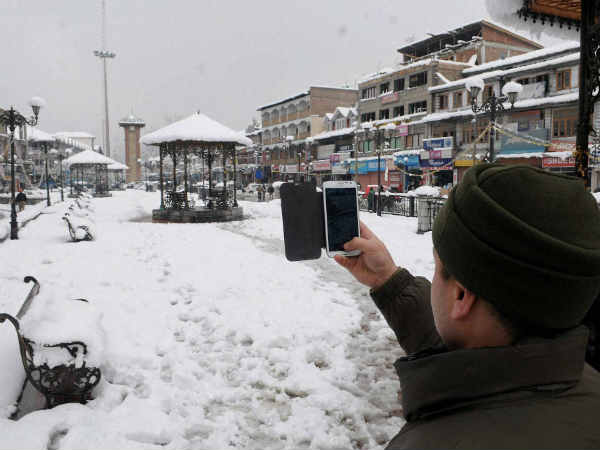 बर्फबारी