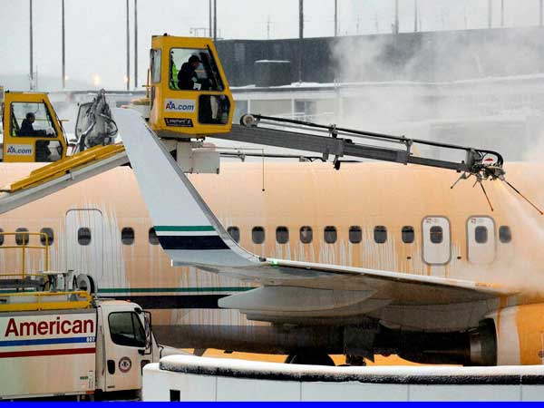 उड़ानें रद्द