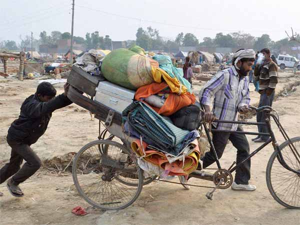 अब तक अपने घर नहीं पहुंचे