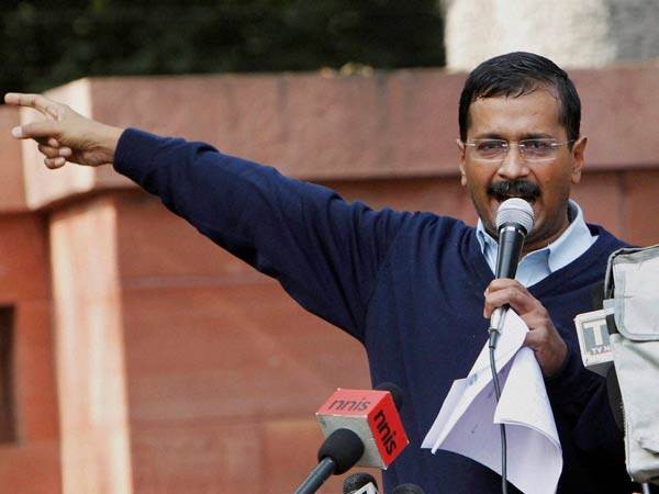 परेड के पूर्वाभ्यास तक रोका गया केजरीवाल को
