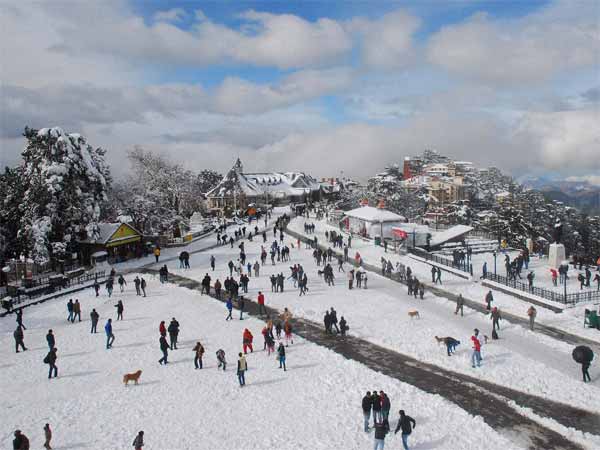 बर्फीली हवाओं ने मार डाला