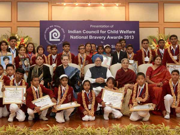 Prime Minister felicitate brave children on the eve of Republic Day Prime Minister felicitate brave children on the eve of Republic Day