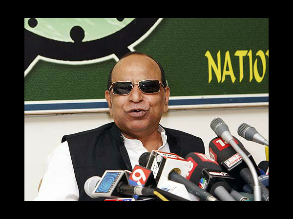 राहुल से बेहतर मोदी राहुल से बेहतर मोदी