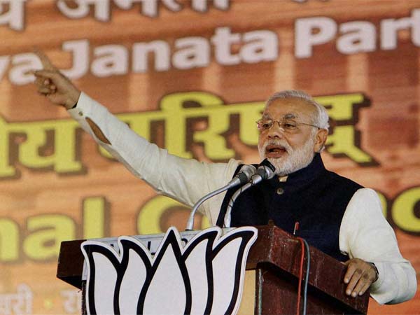दिल्ली की तिजोरी में किसी पंजे का हाथ नहीं पड़ने दूंगा..