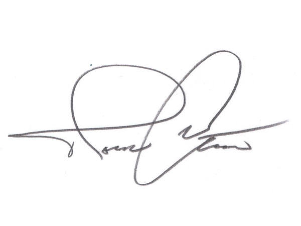 हस्ताक्षर लिखावट से बड़े