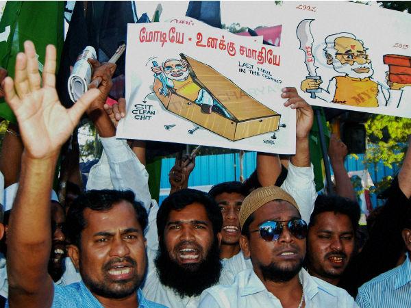 नरेंद्र मोदी के खिलाफ प्रदर्शन 