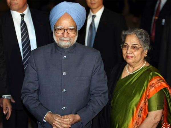 मनमोहन सिंह-गुरूचरण कौर