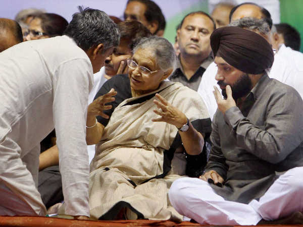 सीदीप दीक्षित 