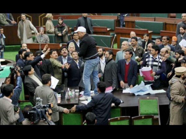 11 फरवरी 2014, जम्‍मू-कश्‍मीर विधानसभा