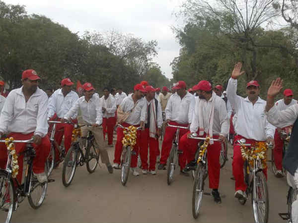 कौन सा प्रत्याशी काम कर रहा है कौन नहीं