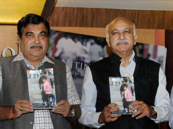 राजीव गांधी के प्रवक्ता एवं केंद्र के सलाहकार राजीव गांधी के प्रवक्ता एवं केंद्र के सलाहकार