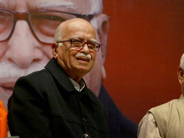 किनारे लग जायेंगे विचार