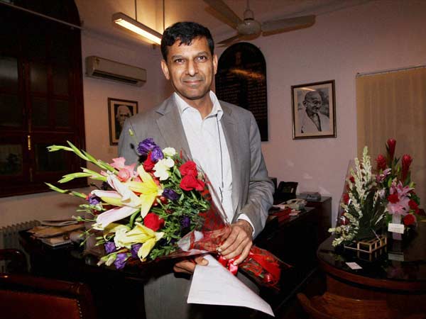 स्टाइलिश रघुराम राजन स्टाइलिश रघुराम राजन