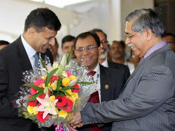 देखा था गर्वनर बनने का सपना देखा था गर्वनर बनने का सपना