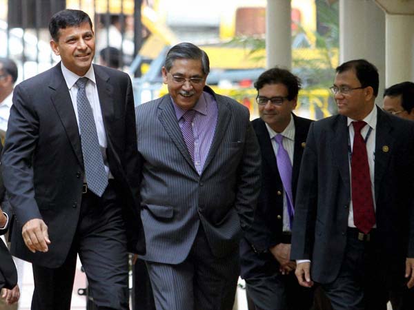 विवेकानंद की शिकागो यात्रा के 125 पूरे होने पर रखा गया कार्यक्रम विवेकानंद की शिकागो यात्रा के 125 पूरे होने पर रखा गया कार्यक्रम